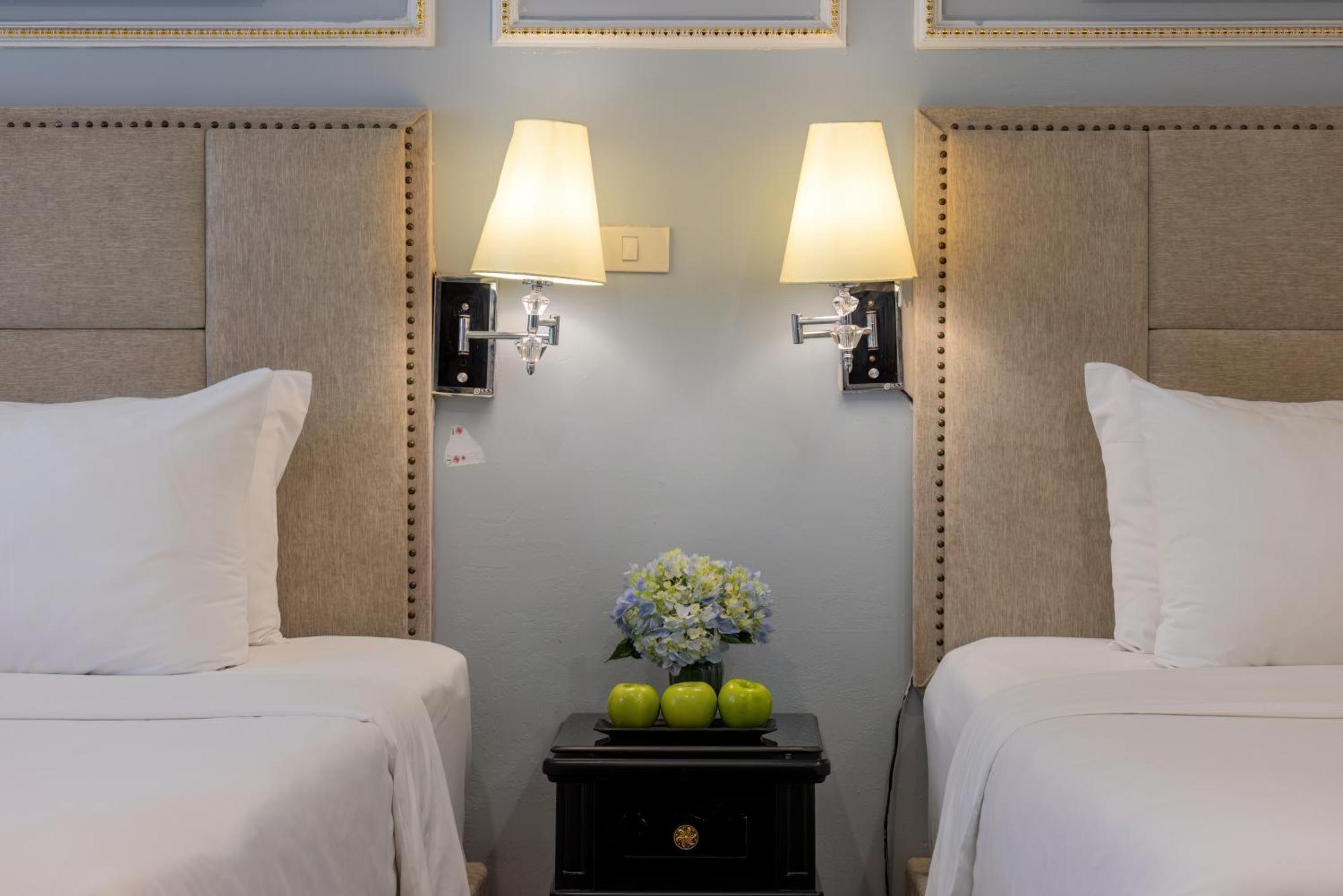 Golden Amour Hotel Hanoi Exterior photo